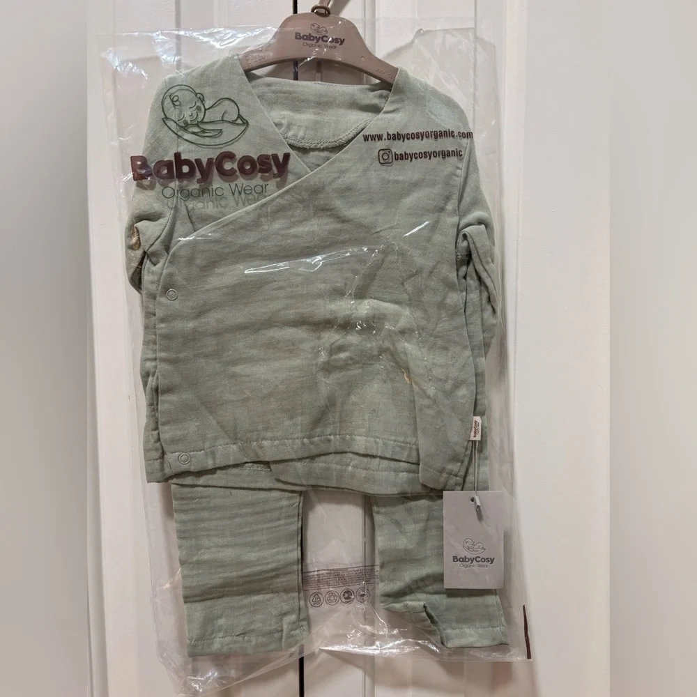 Organic Cotton Baby Outfit Set - Picture 7 of 7